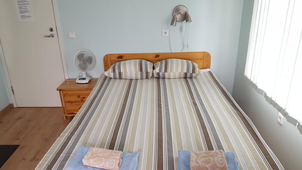 Konse Motel And Caravan Camping Parnu Room photo